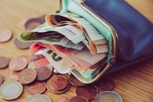 Top 8 Ways to Make Money in 2023