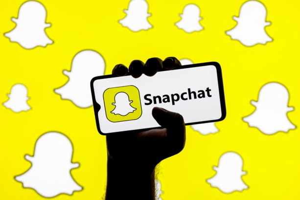 Top 9 Ways to Make Money on Snapchat in 2023